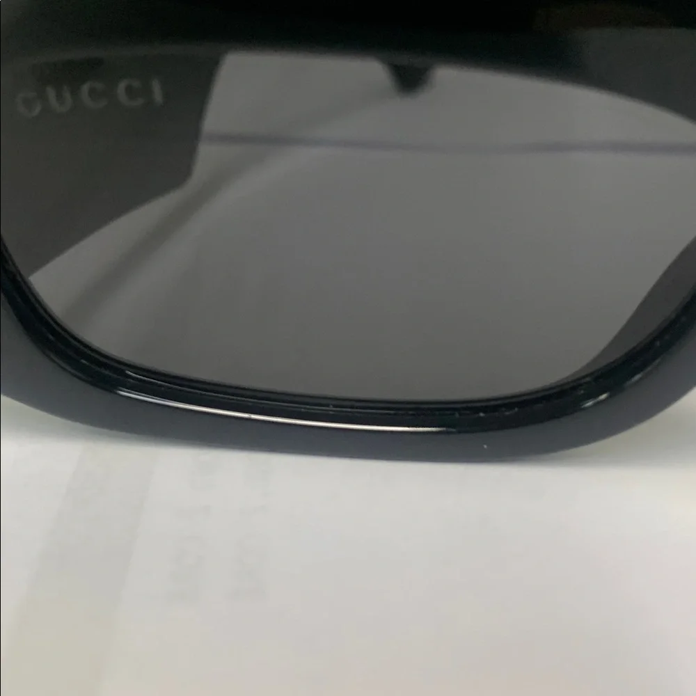 Gucci Black Smart Glasses